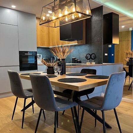 Family & Business Elegant Apartments, Kadzielnia, Wdk, Stadion Korona -1 Bedroom, Terrace, Garage, New! Kielce Buitenkant foto