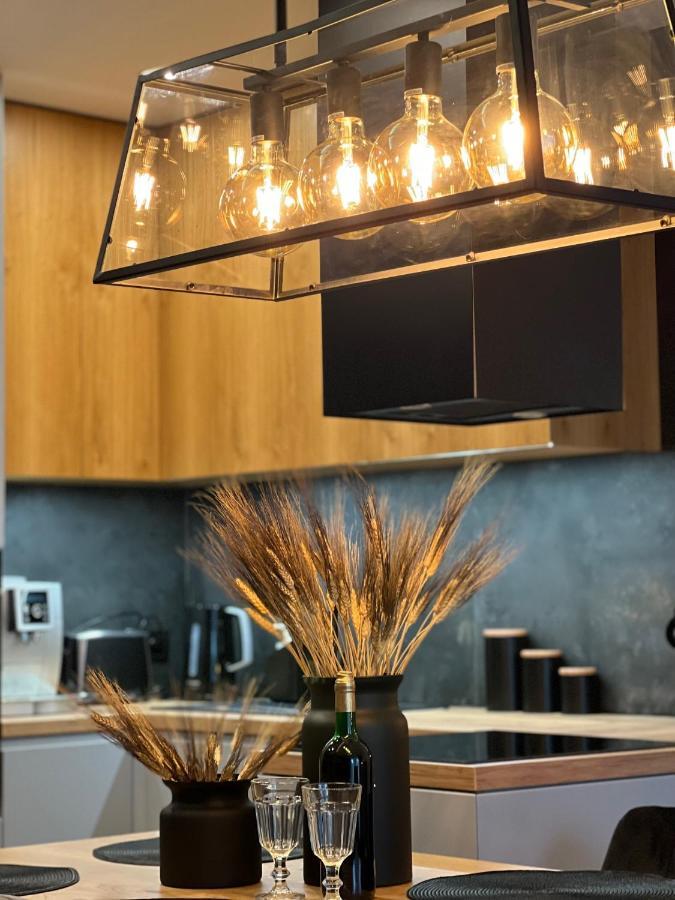 Family & Business Elegant Apartments, Kadzielnia, Wdk, Stadion Korona -1 Bedroom, Terrace, Garage, New! Kielce Buitenkant foto