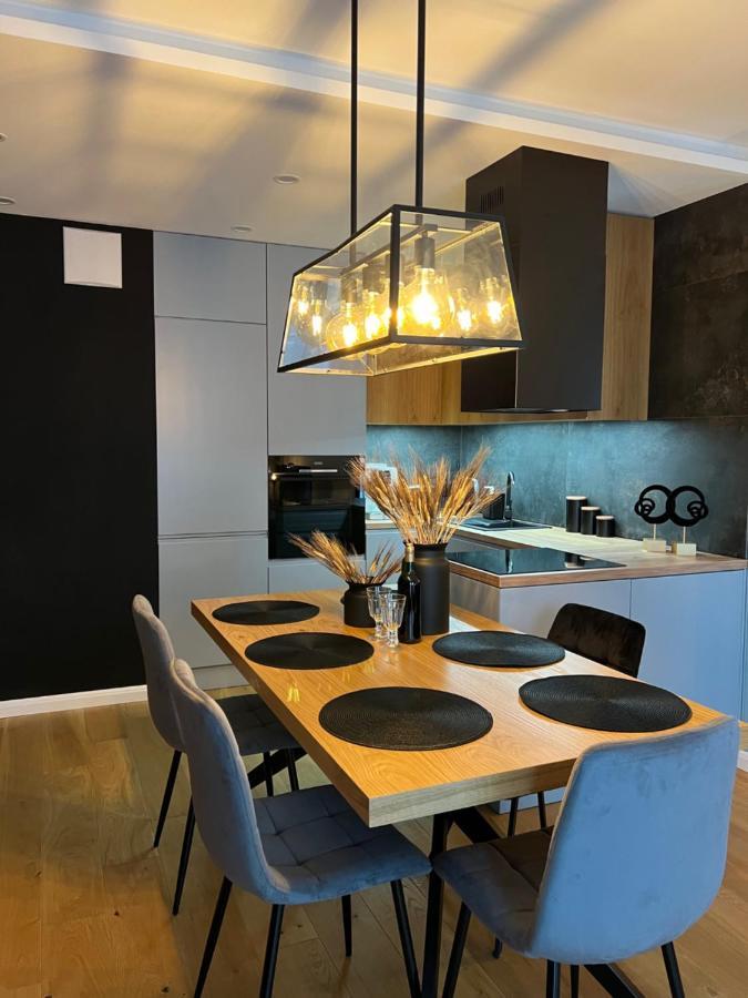 Family & Business Elegant Apartments, Kadzielnia, Wdk, Stadion Korona -1 Bedroom, Terrace, Garage, New! Kielce Buitenkant foto